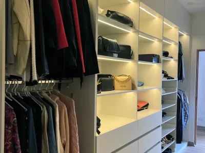 img-walking-closet